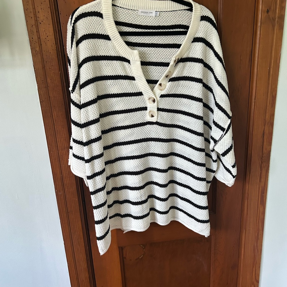 Chic Soul Black and White Striped Sweater